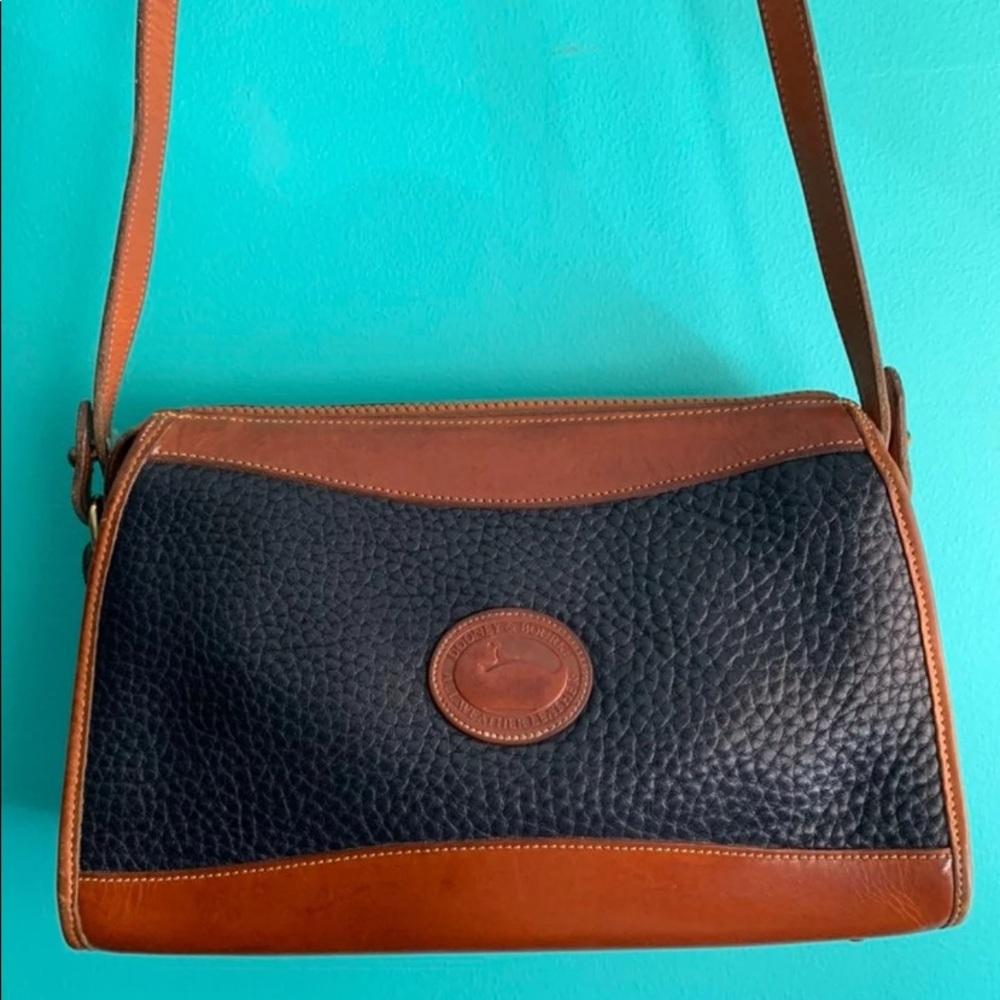 Vintage Dooney & Bourke Crossbody